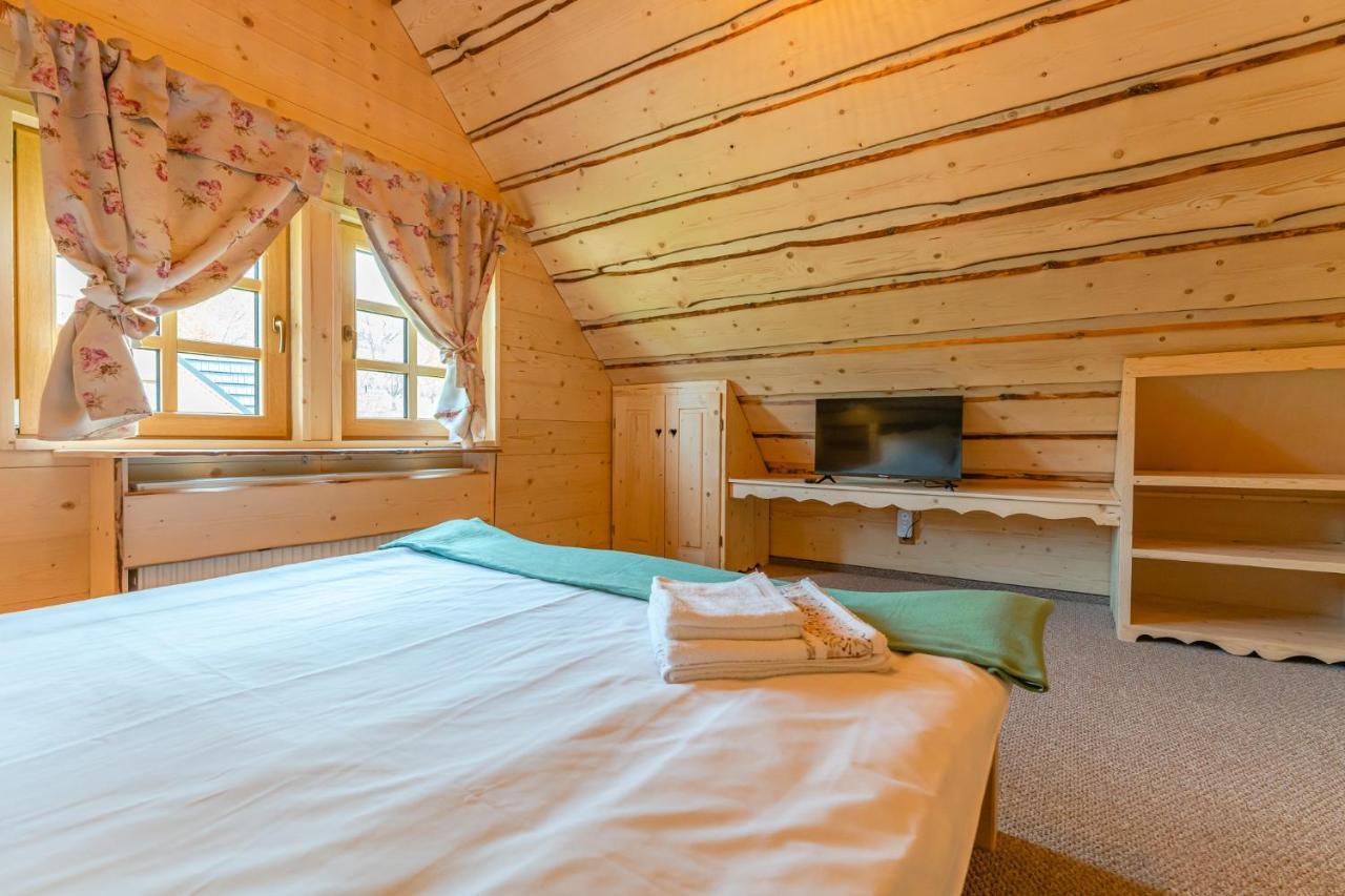 Cabane De Poveste Bran  Exteriör bild