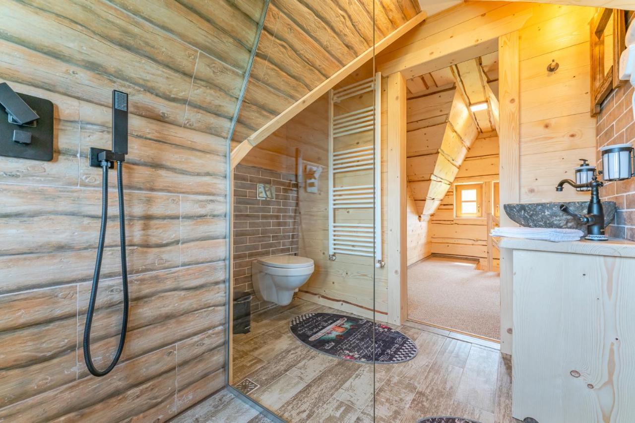 Cabane De Poveste Bran  Exteriör bild